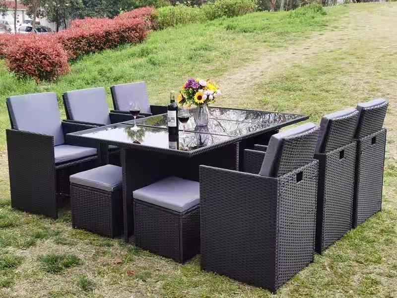 outdoor Dining Table 11 pieces high cube set