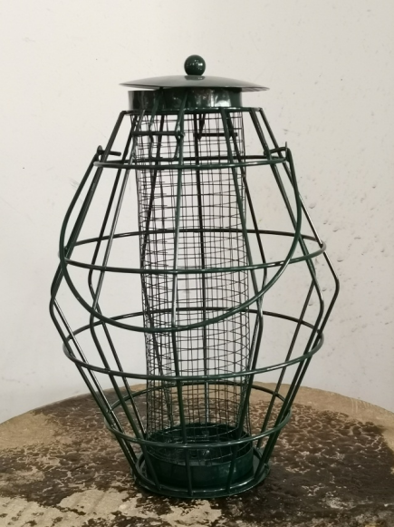 Squirrel proof peanut feeder  